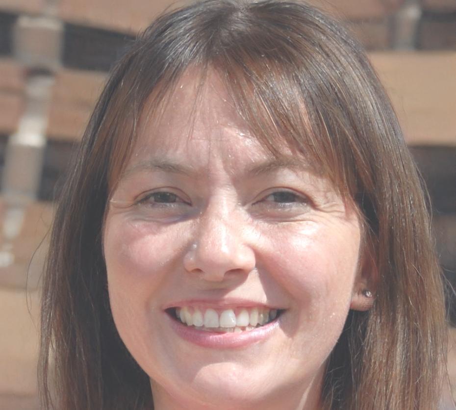 Sarah Mitchell, Investment Planning Educator